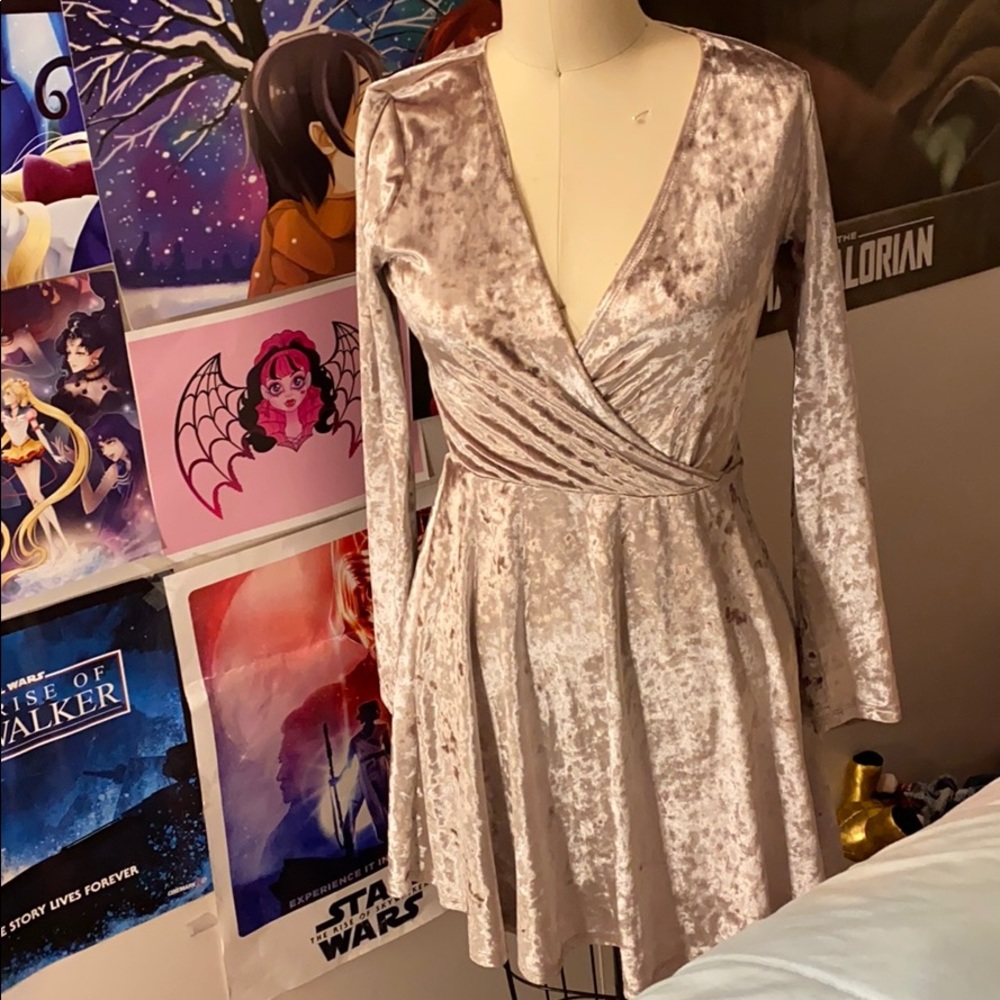F21 velveteen dress
